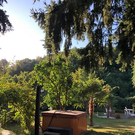 Privates Mit Pool & Whirlpool In Prázdninový dům Bad Dürkheim