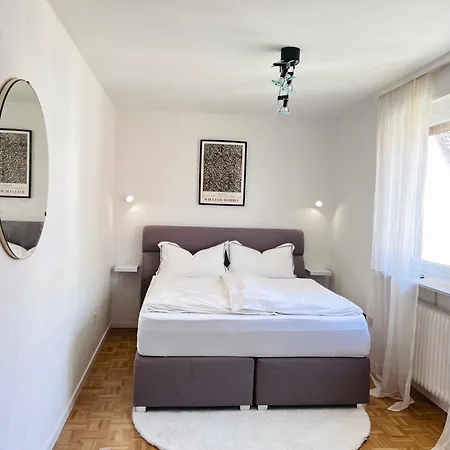 Privates Mit Pool & Whirlpool In Holiday home Bad Duerkheim