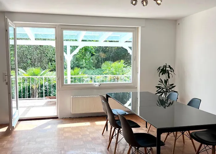 Privates Mit Pool & Whirlpool In Dom wakacyjny Bad Dürkheim