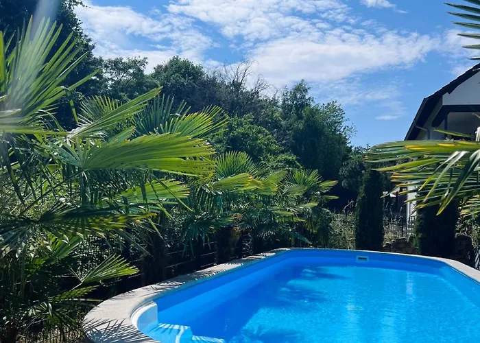 Dom wakacyjny Privates Mit Pool & Whirlpool In Bad Dürkheim