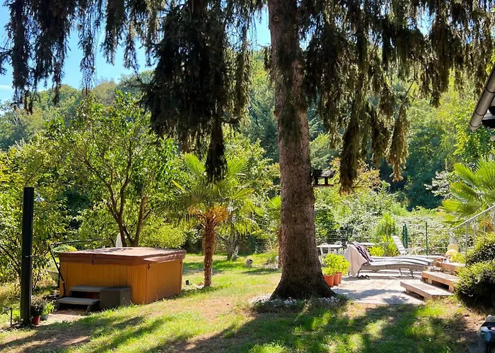 Feriehus Privates Mit Pool & Whirlpool In *